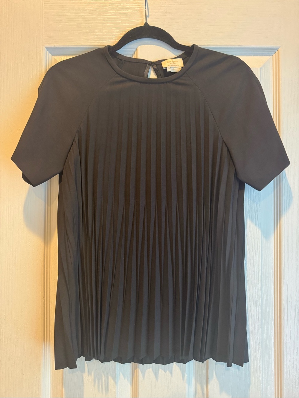 Kate Spade New York Black Pleated Short Sleeve Blouse XS